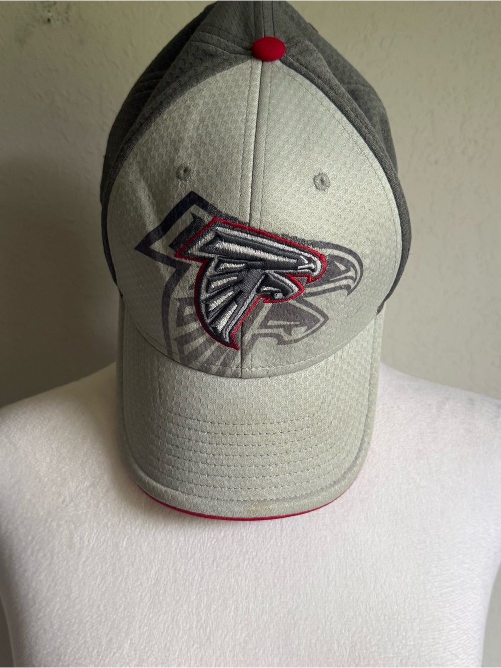 Mens Gray ‘47 Brand Atlanta Falcons NFL Gameday Sporty Athletic Fitted Hat